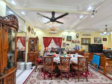 Renovated & Extended End Lot Terrace Seksyen 23 Shah Alam