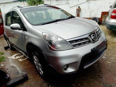 Nissan LIVINA 1.6 (A) 2012