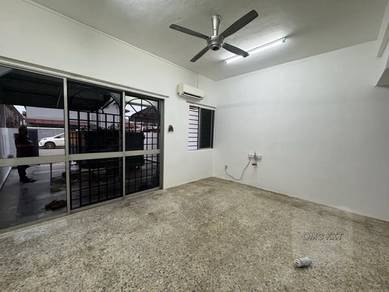 GOOD CONDITION Taman Klang Utama 2 Storey House 16x55 3R2B Partial Fur