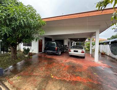 Taman Kenawai 2 Storey Semi D House Land Size 4500 sqft Luyang Damai
