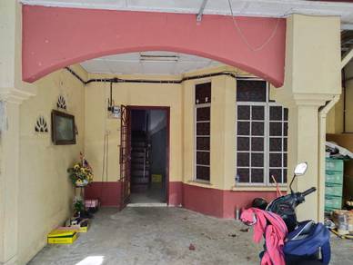 Non Bumi Lot Double Storey Terrace Bandar Bukit Puchong Puchong