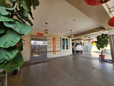 Stutong Double Storey Terrace Corner