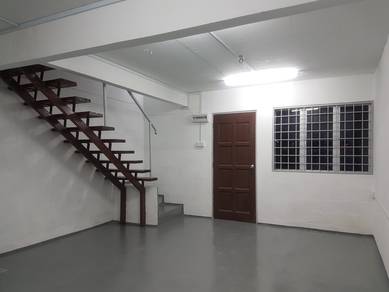 SD 1 Bandar Sri Damansara 2 sty refurbished near KTM,MRT more parking
