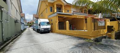 Refurbished Double Storey Endlot  Bandar Puteri Klang