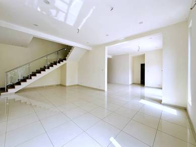 Corner Unit 2 Storey Semi D D’kayangan Seksyen 13 Shah Alam