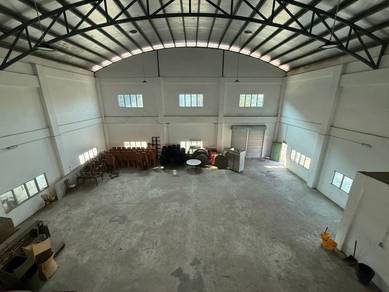Demak Laut Detached Warehouse For Rent, Build up 8760 sqft, Sejingkat