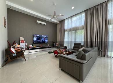 High Ceiling 3 Storey Semi D @ Bukit Mandarina Taman Connaught