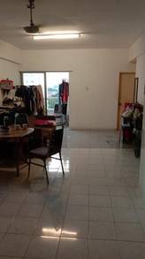 932sf/Non Bumi/Mid Floor/Basic/walk distance to MRT/Strategic Location