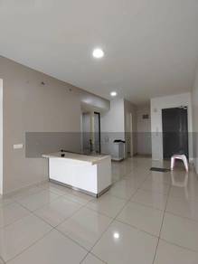 Low Floor/Partly Furnished/Non Bumi/KL View/Well Kept Best Deal Unit