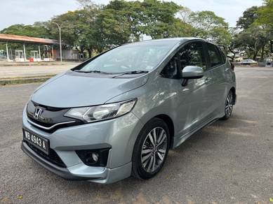 Honda JAZZ 1.5 V (A) 2016 Full Service Record