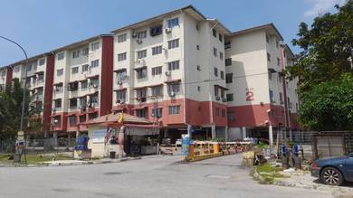Bukit Rawang Putra Apartment For Sale, 3room 2baths Freehold