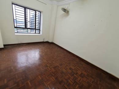 Playground view 3R 2B unit for rent @ Seri Mutiara Apartment