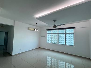 Sierra Residence Sungai Ara 3-Bedrooms 2-Carparks ***NEWLY PAINTED***
