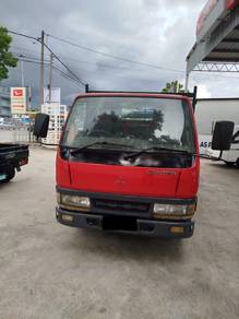 Mitsubishi Fuso Canter 2.8 Manual