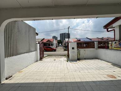 MURAH Single Storey Terrace BK1 Bandar Kinrara Puchong
