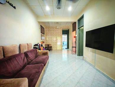 RENOVATED Single Storey Terrace Taman Semenyih Indah 3R 2B
