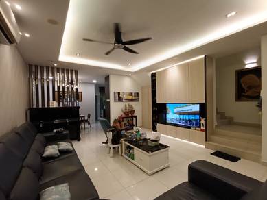 Spacious & Renovated Dpuble Storey Terrace House for Sale @ Dato Onn