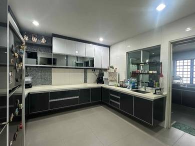 Sri Damansara SD7 - 2.5 storey house (gated & guarded)