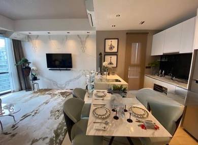 Star Residences 948 sqft KLCC Unit | Fully Furnished & Vacant