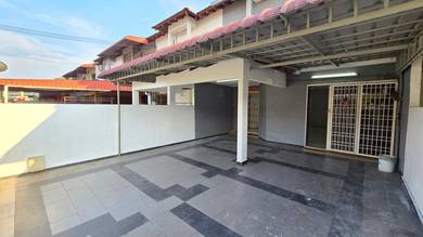 Bercham Sunway Ipoh renovated extended double storey house for sale