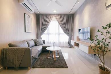Subang FREEHOLD Free 2Carpark! Walk to Shop! Near Elmina!