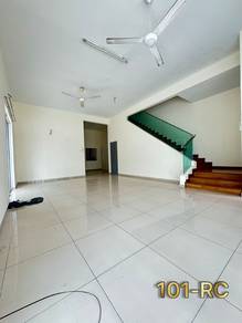 Double Storey Semi-D House @ Canary Garden Bandar Bestari Klang Rent