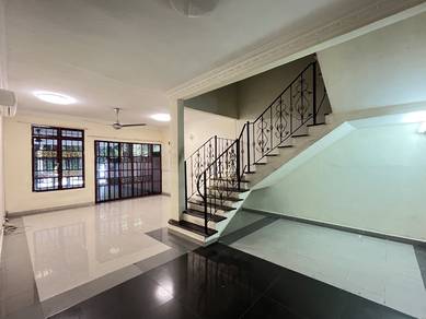 Bumi Lot, 2 Storey Terrace, Facing Empty, More Parking