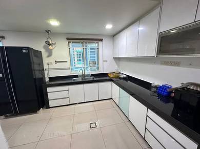 Bandar Sentosa Klang Double Storey House Corner lot Fully Renovated