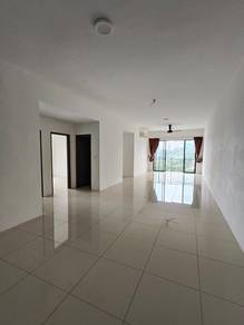 Kolombong The Suritz Condo Corner unit For rent