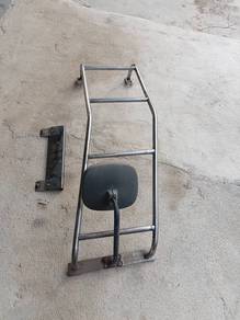 For Sale: Rear Ladder + Side Step for Pajero