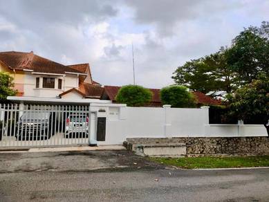 (CORNER LOT) TANAH BESAR SEMI D 2 Storey Seksyen 8, Kota Damansara