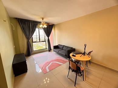 ( Semi Furnish ) Avia Plus Condominium, Bandar Country Homes, Rawang