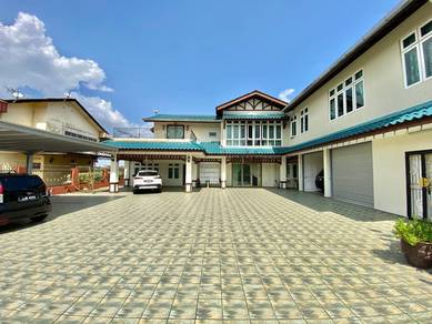 FULLY RENOVATED BUNGALOW @ StULANG LAUT JOHOR BARU FOR SALE