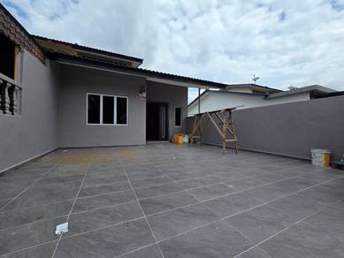 No Flood Renovated Extended More Parking 1sty Endlot Menara Maju Klang