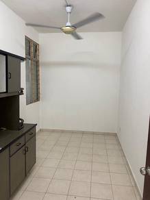 Angkasa Apartment For Rent (Low Floor-3R2B-Partially Furnished)
