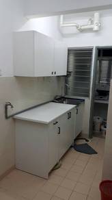 Suria Kinrara, 3r2b, 1 Car Park, Middle Floor, Puchong