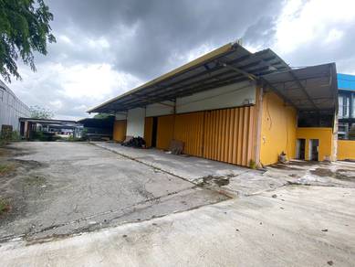 Sungai Buloh@ Warehouse/Factory+Office For Rent (Facing Load)
