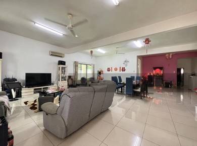 Freehold corner double sty superlink @ D'Premier Bandar Damai Perdana