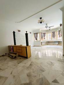 For Sale Leasehold De Tropicana Condo 3 Room 2 Bath Partly Furnished