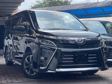 Toyota VOXY 2.0 ZS (A) CARROZZERIA UNREG