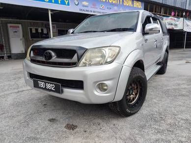 Toyota HILUX 2.5 (M) G 4x4 Pickup
