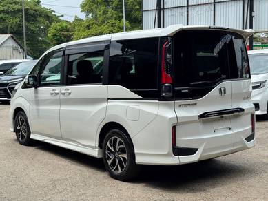 Honda STEPWAGON 1.5 SPADA with HONDA SENSING