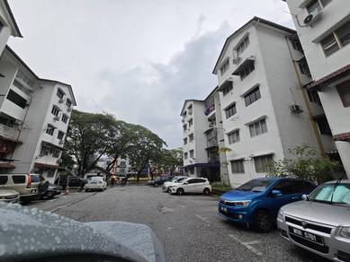 Happy Garden Apartment Flat 1st Floor Kuchai Lama Maju Taman Gembira