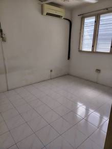 Happy Garden Apartment Flat 1st Floor Kuchai Lama Maju Taman Gembira