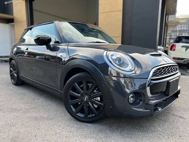 Mini COOPER S 2.0L PRE-SAFE,REAR CAM UNREG