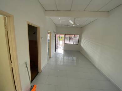 1sty Taman Halaman Indah, Jawi, Pulau Pinang