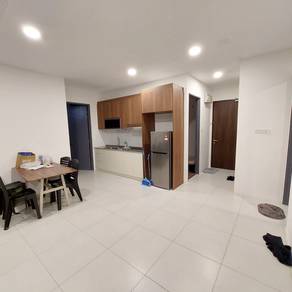 Duel keys apartment @ The Podium