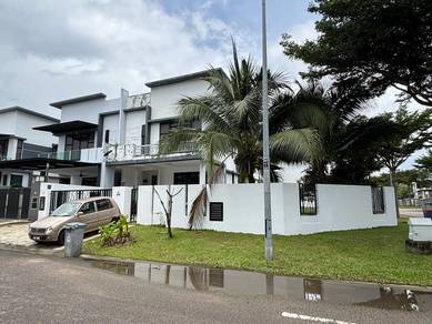 Cheapest Bukit Indah Cluster Corner Lot Super big land