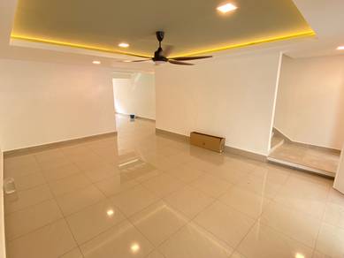 【🔥FREEHOLD🔥NEWLY RENOVATE】2 Storey Terrace @ Bandar Mahkota Cheras