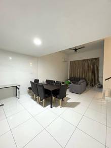 26th Avenue Taman Bukit Indah Double Storey Terrace House near Tuas